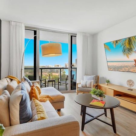 MODERN Resort BALCONY ENDLESS VIEWS Resort Hallandale Beach Exterior foto