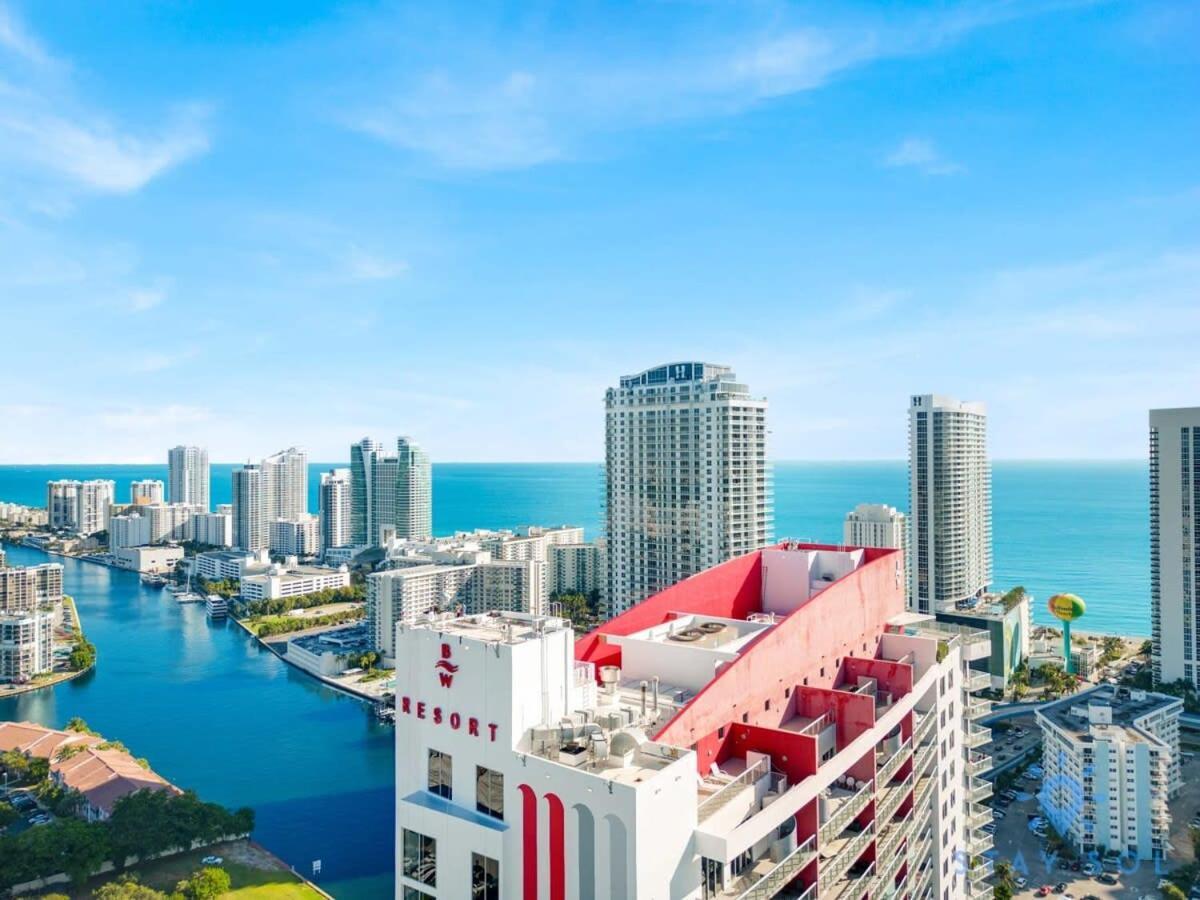 MODERN Resort BALCONY ENDLESS VIEWS Resort Hallandale Beach Exterior foto