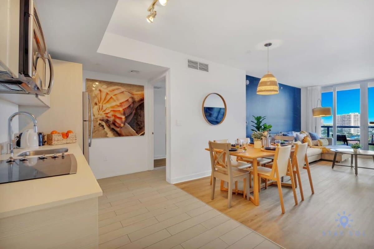 MODERN Resort BALCONY ENDLESS VIEWS Resort Hallandale Beach Exterior foto