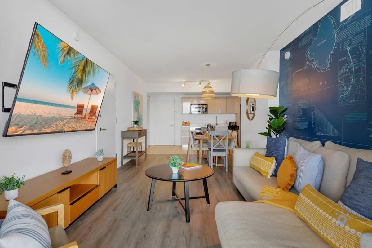 MODERN Resort BALCONY ENDLESS VIEWS Resort Hallandale Beach Exterior foto