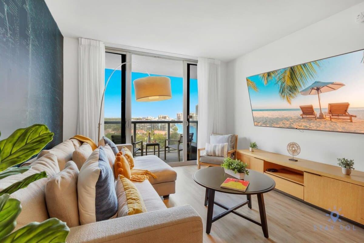 MODERN Resort BALCONY ENDLESS VIEWS Resort Hallandale Beach Exterior foto