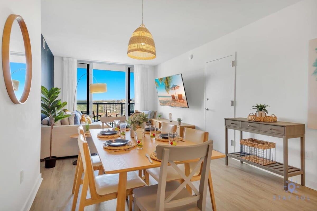 MODERN Resort BALCONY ENDLESS VIEWS Resort Hallandale Beach Exterior foto
